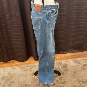 Levi’s 501 blue Jeans